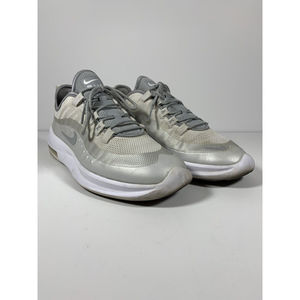 Nike Air Max Axis Grey Womens Sz 9